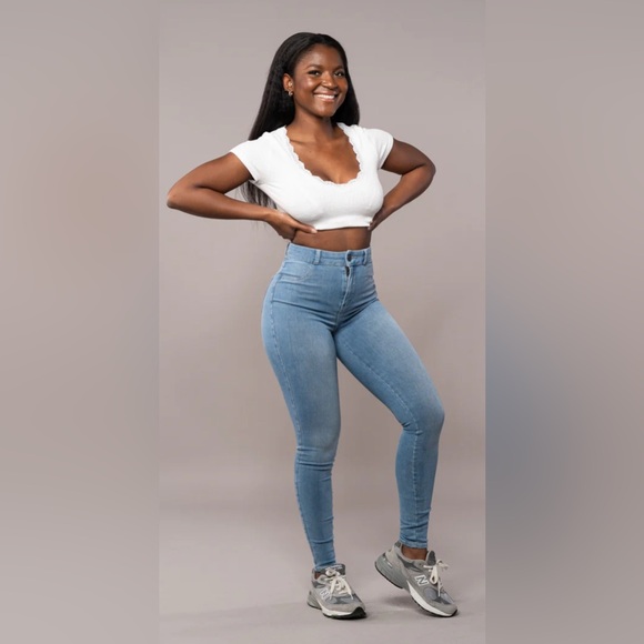 FITJEANS Denim - NWT FITJEANS 360 High Waisted Skinny Jeans Flattering Contour Leggings Denim